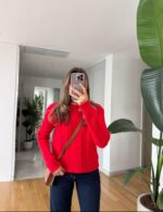 The braided charm —red