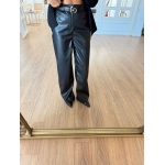 The Classic Leather Black - Image 2