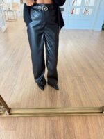 The Classic Leather Black - Image 2