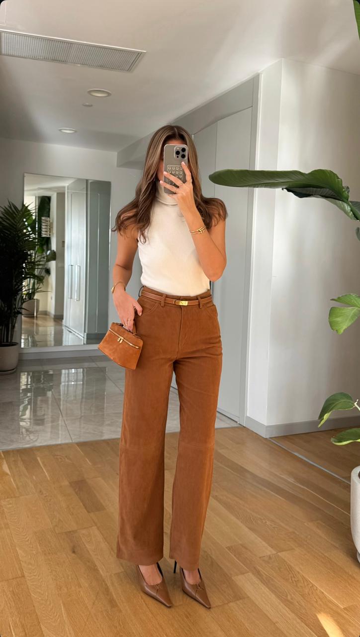 WhatsApp Image 2025-11-21 at 2.22.39 PM Tosy High Waist Suede Pants - Camel - Image 1