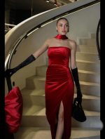 RED SHAWL DETAILED SLIT VELVET DRESS - Image 2