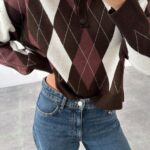 Baklava brown and beige sweater