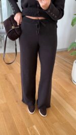 Eyelet Detail Knitwear Set - Brown - Image 2