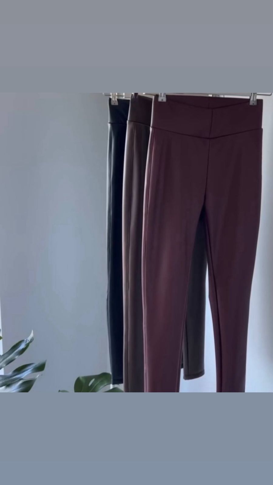 460d4ae6-ad55-4d0b-9bbb-b36d91f9accb Burgundy fleeced legging - Image 1