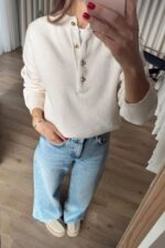 Everyday ecru sweater - Image 2