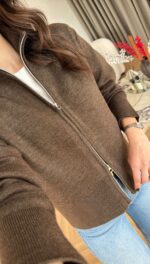 Zippered Brown cardigan - Image 2