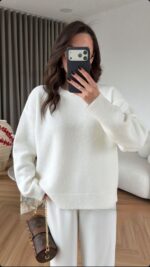 White Crew Neck Knit Sweater