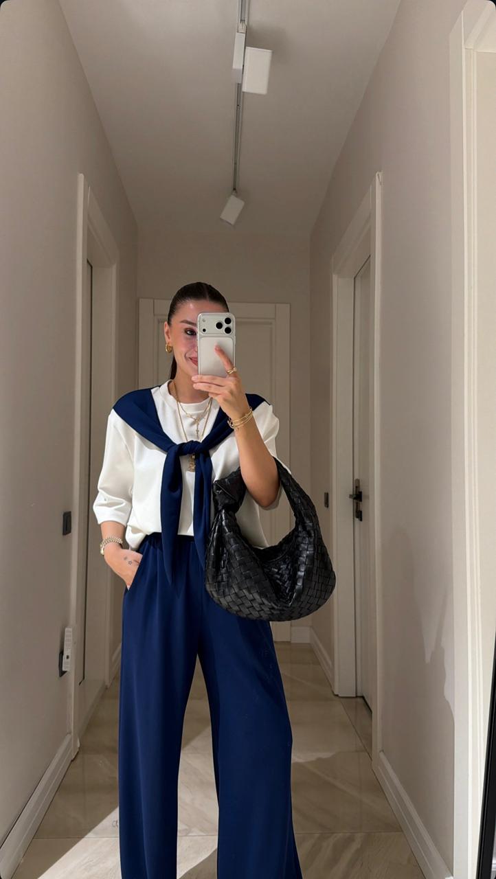 28d55f41-a218-4105-8ab2-c89782e28e39 Navy and White Wide Leg Pants Set - Image 1