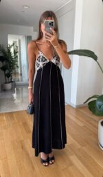 Black Maxi Dress With Crochet Lace Bodice - Image 2