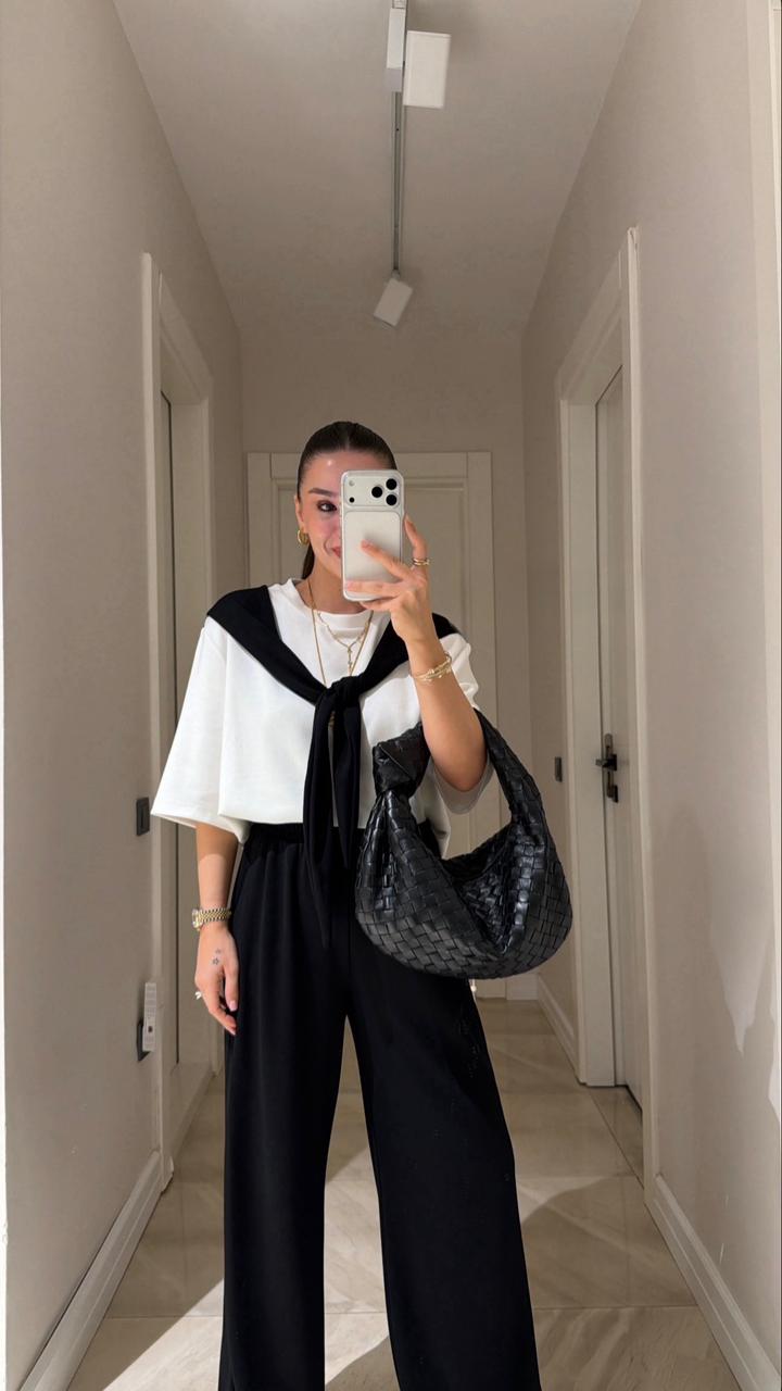 94e825fa-c8d3-47aa-81d3-86328980f234 Black and White Wide Leg Pants Set - Image 1
