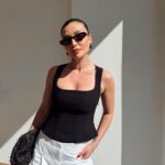 Black Square Neck Sleeveless Top