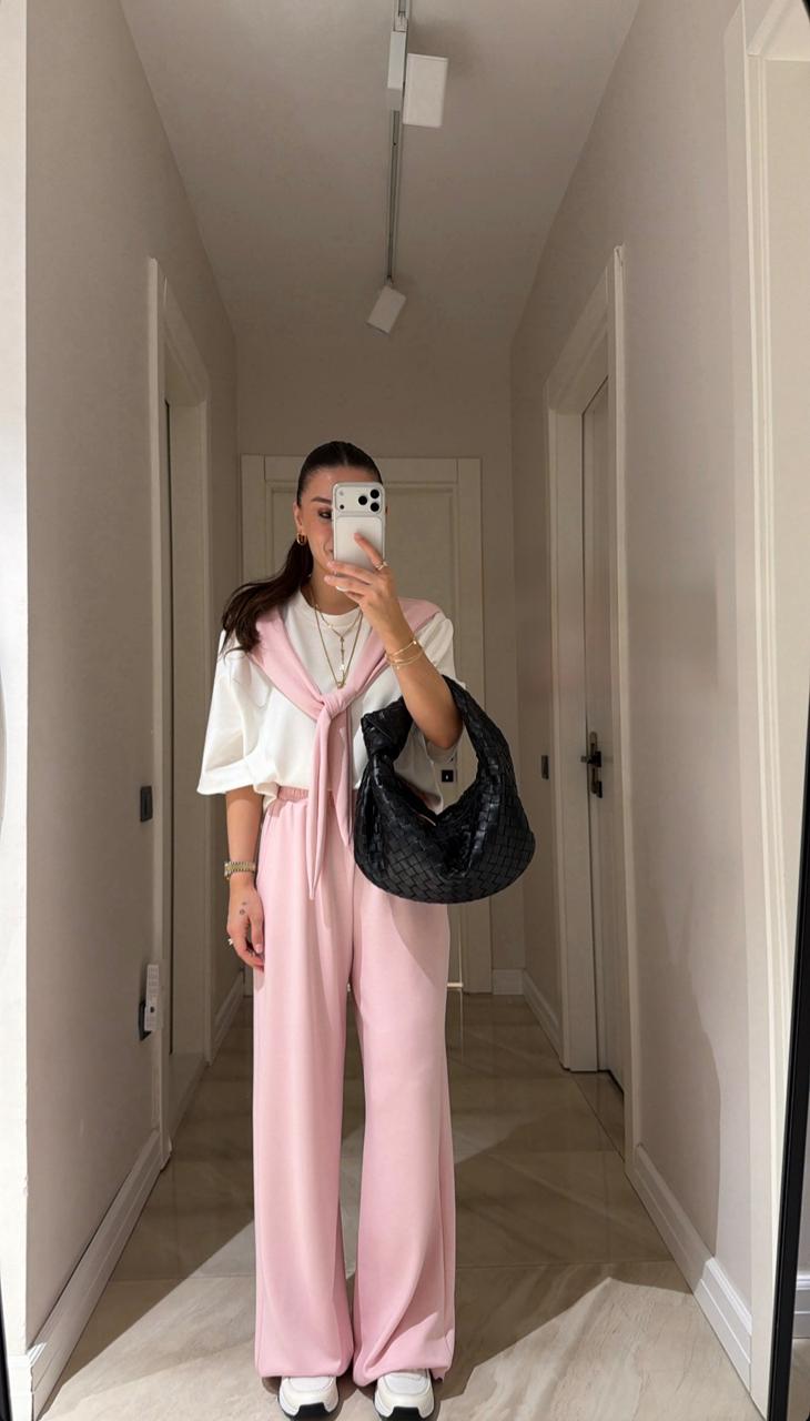 d468813b-b876-469d-9ccc-846e04f2b70a Pink Wide Leg Pants Set - Image 1