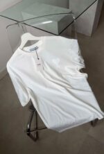 Ami White Heart Logo T-Shirt - Image 4