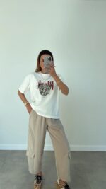 White Leopard Graphic Print T-Shirt