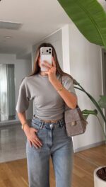 Gray Short Sleeve Fitted Top