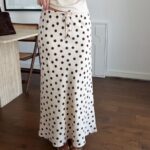 White Dotted Paints