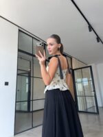 Floral Embroidered Peplum Top - Image 3
