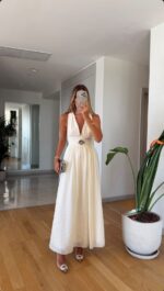White Sleeveless Maxi Dress With Belt