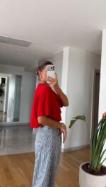 Red Boxy Cropped Summer Top - Image 2