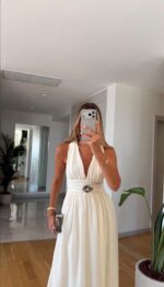 White Sleeveless Maxi Dress With Belt - Image 2