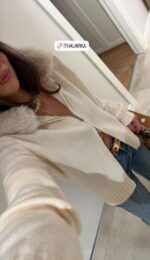 Ivory Zip-Up Hoodie With Faux Fur Collar - Image 3